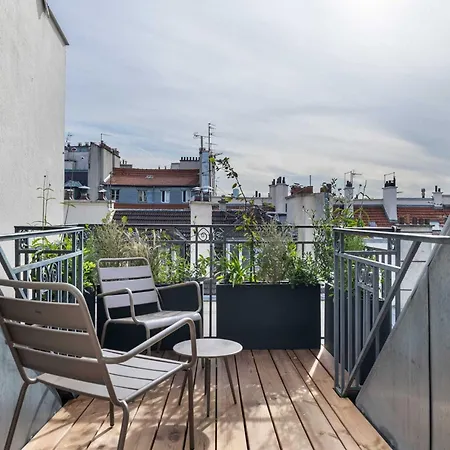 Exceptional Apt With 3 Terraces & Eiffel Tower View - Mobility Lease Париж
