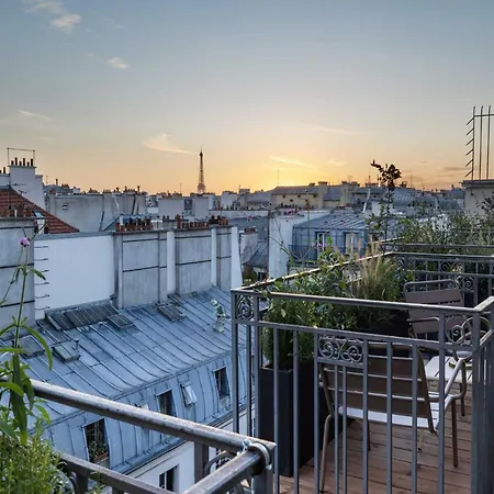 Exceptional Apt With 3 Terraces & Eiffel Tower View - Mobility Lease *