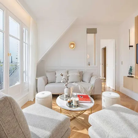 Exceptional Apt With 3 Terraces & Eiffel Tower View - Mobility Lease Апартаменты Париж