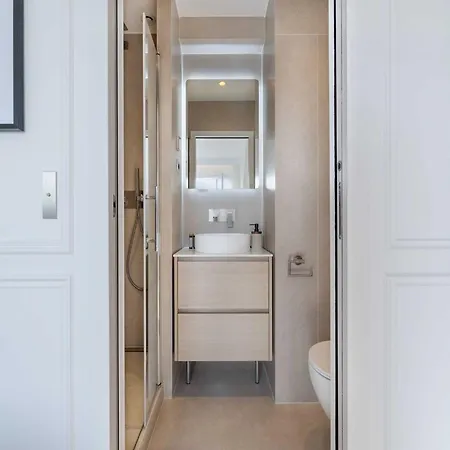 Exceptional Apt With 3 Terraces & Eiffel Tower View - Mobility Lease Апартаменты