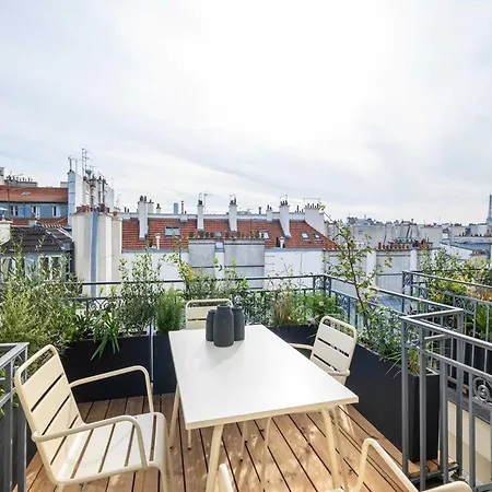 Exceptional Apt With 3 Terraces & Eiffel Tower View - Mobility Lease