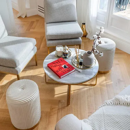 Апартаменты Exceptional Apt With 3 Terraces & Eiffel Tower View - Mobility Lease