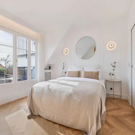 Exceptional Apt With 3 Terraces & Eiffel Tower View - Mobility Lease Апартаменты Париж