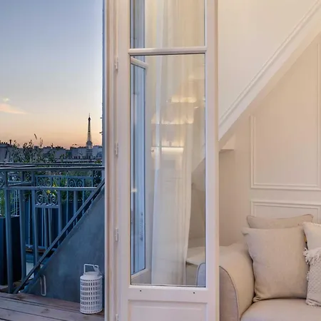 Exceptional Apt With 3 Terraces & Eiffel Tower View - Mobility Lease * 巴黎