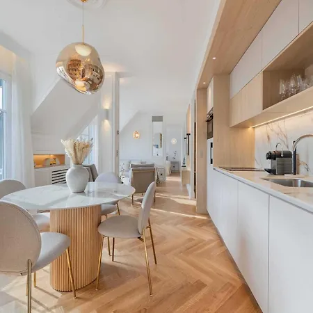 Exceptional Apt With 3 Terraces & Eiffel Tower View - Mobility Lease 巴黎