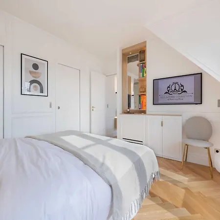 Exceptional Apt With 3 Terraces & Eiffel Tower View - Mobility Lease *